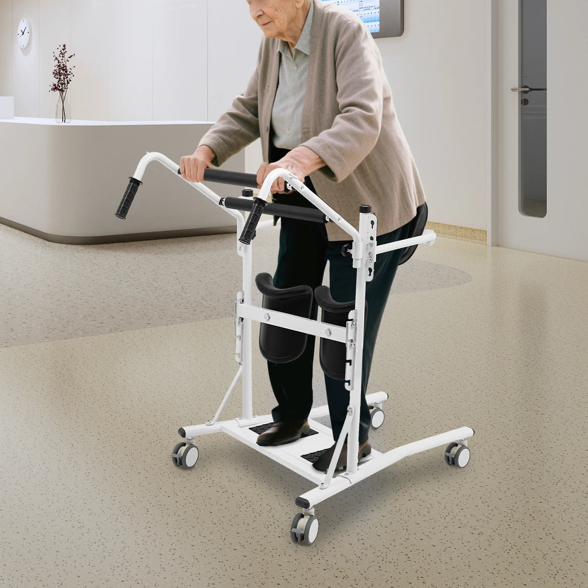 Standing Patient Transfer Lift 264.55lb With Swivel Casters