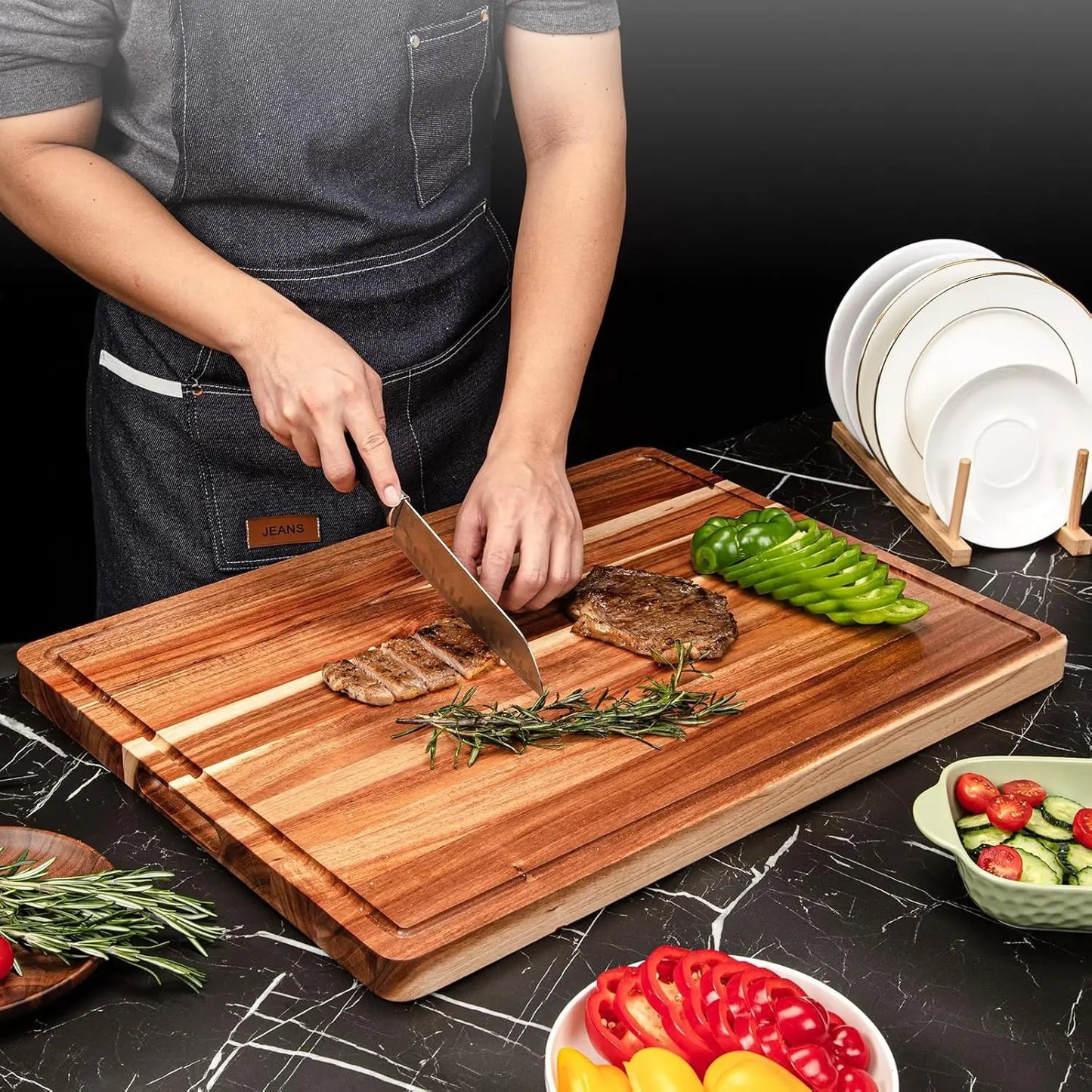 Twister.CK Wood Cutting Board With Juice Groove And Handle
