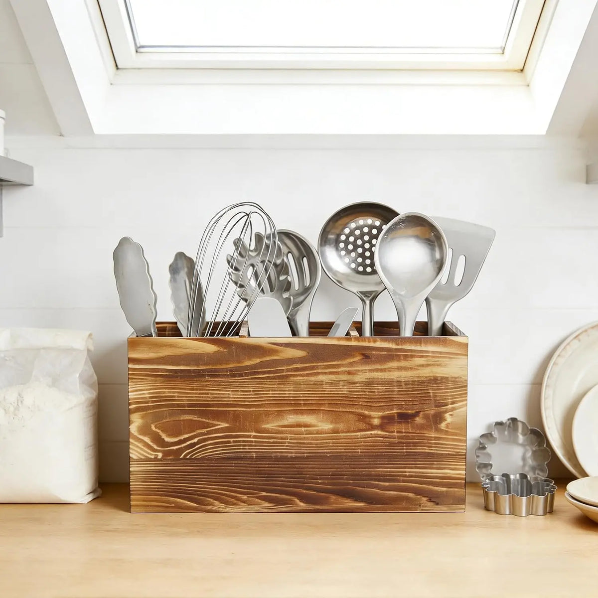 Garvee Rustic Pine Utensil Holder Caddy Three Compartment